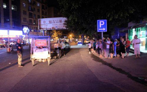 大连交大夜市爆料事件视频,视频揭露惊人内幕  第3张